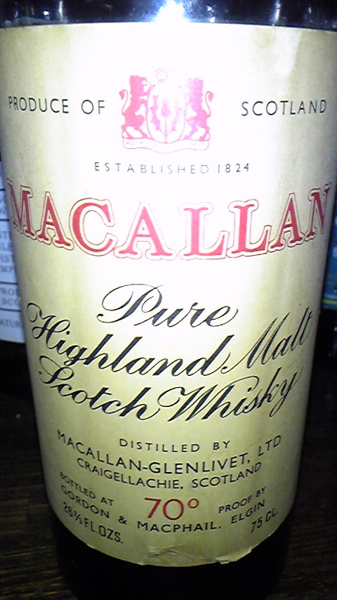 マッカラン Macallan-Glenlivet 10yo (70 Proof, G&M Licensed White and Red Label, Matured in Sherry Wood, 1960’s)