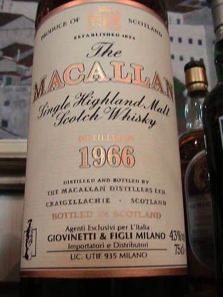 マッカランMacallan 17yo 1966 (43%, OB, Giovinetti Import, plastic screw cap with nozzle, 75cl)  “Single Highland Malt Scotch Whisky”