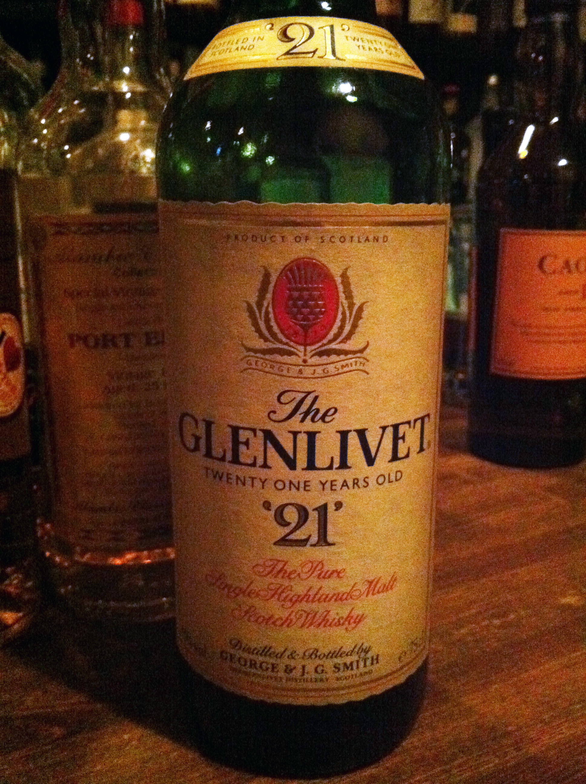 グレンリベット　Glenlivet 21yo (43%, OB, 1980’s)