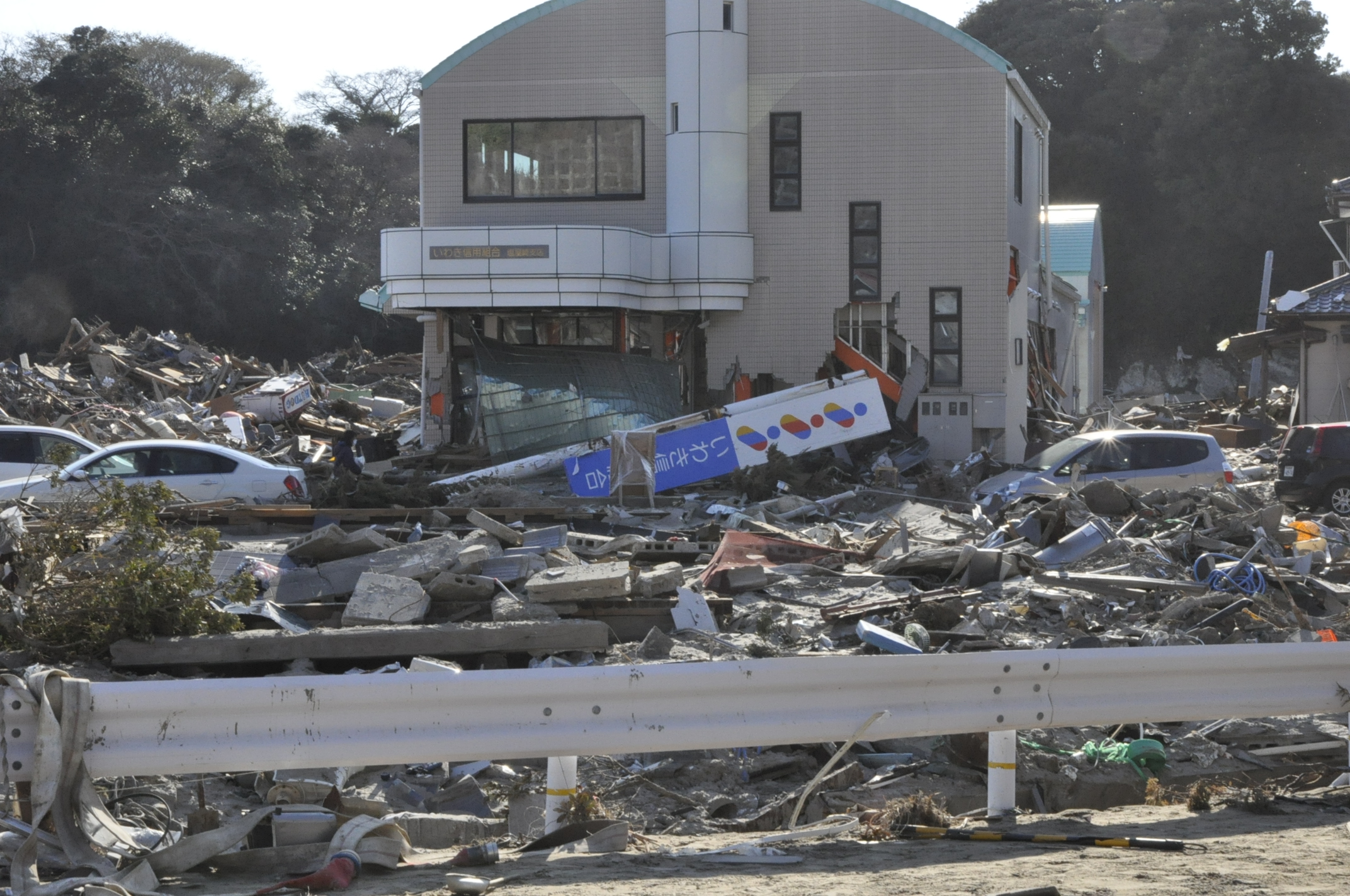 被災地の現状：いわき市　【チャリティーの意義】