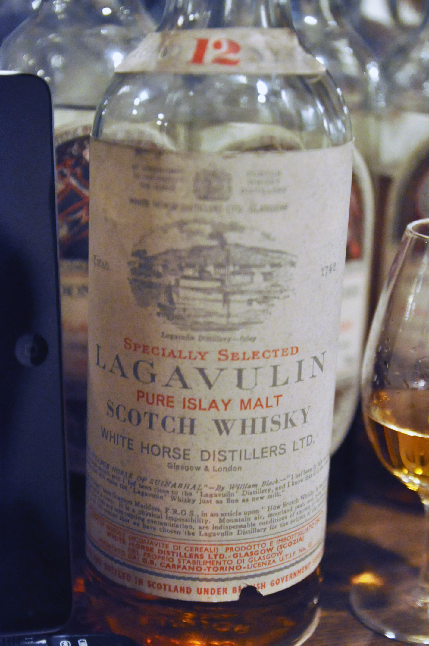 ラガヴーリン Lagavulin 12yo (43%, OB White Horse, Rotation 1973, Import Carpano Torino) White Label