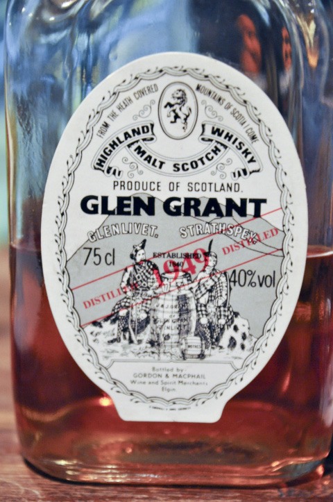 グレングラント　Glen Grant 1949 (40%, G&M, Square bottle, for Italy, 75CL)  SESTANTE　S.N.C.