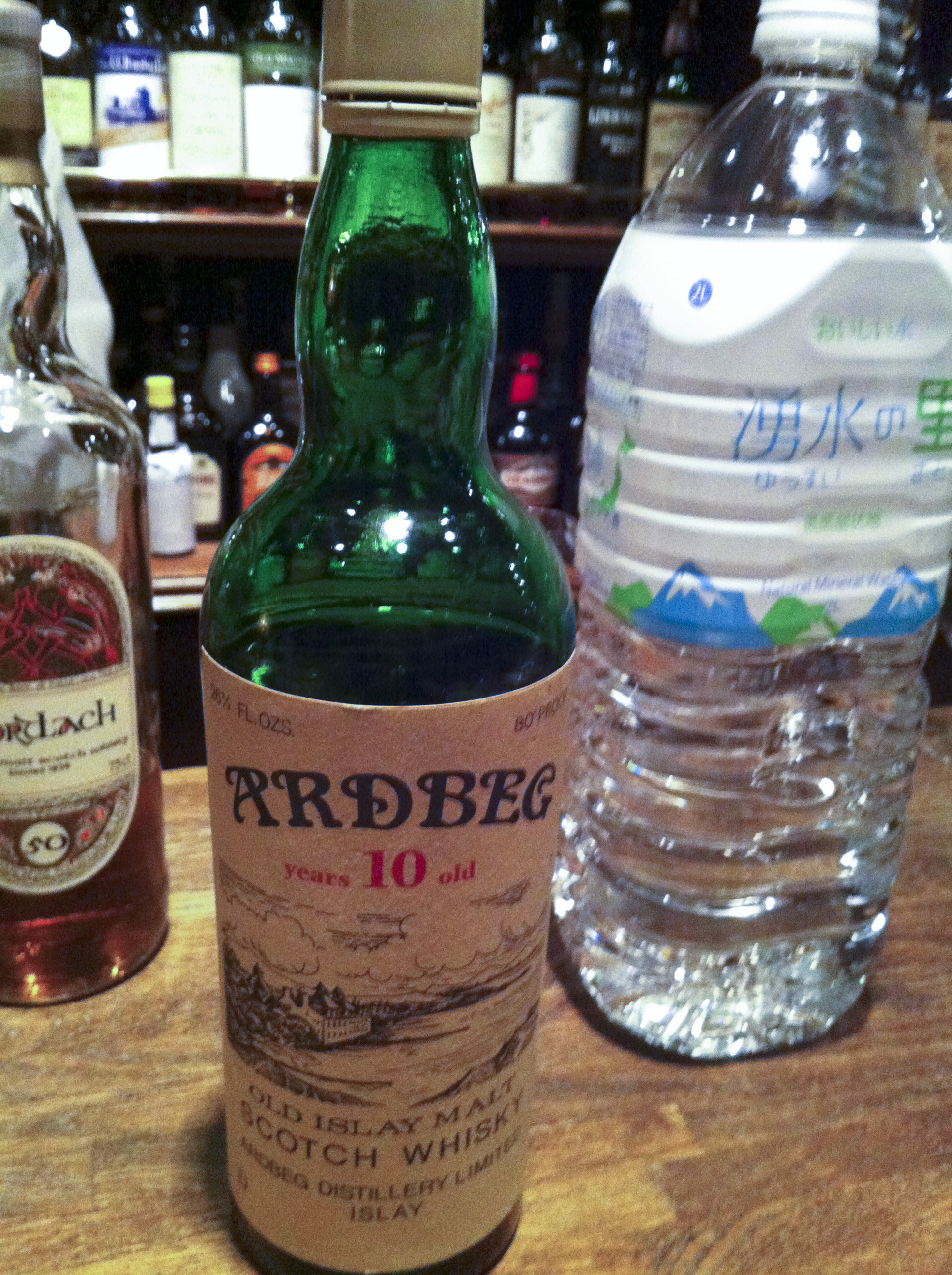 アードベッグ Ardbeg 10yo (80proof, OB, 26 1/2 Fl.Ozs)