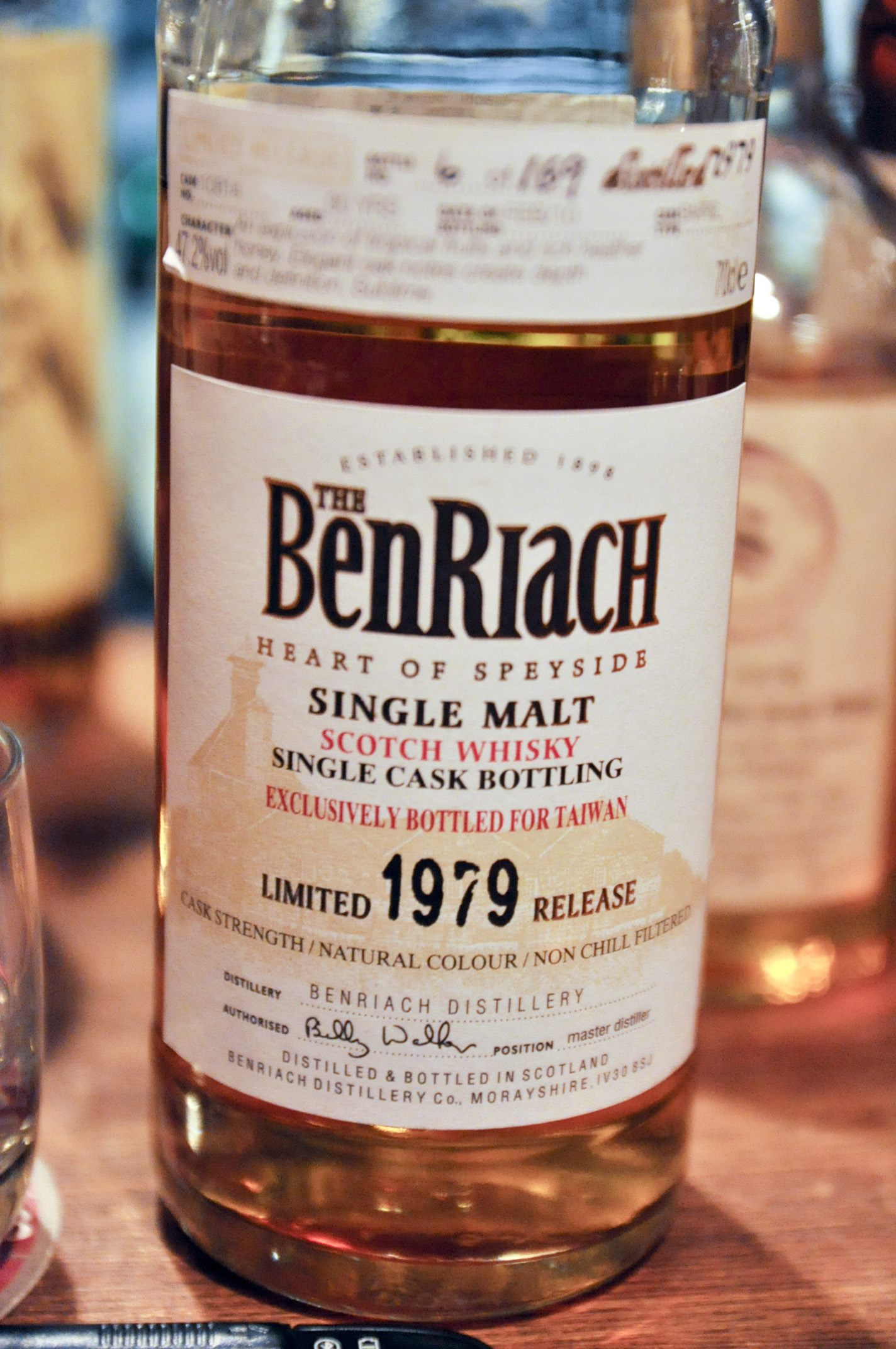 ベンリアック Benriach 30yo 1979/2010 (47.2%, OB for Taiwan, barrel, C#10814, 169 Bts.)