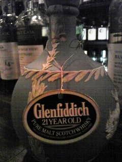 グレンフィディック Glenfiddich 21 Year old / Wedgewood Decanter 40% OB