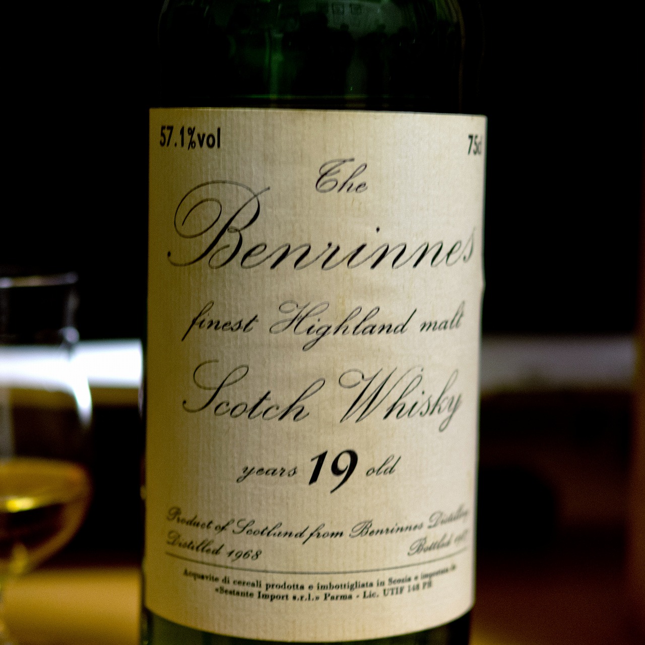 ベンリネス Benrinnes 19yo 1968/1987 (57.1%, G&M for Sestante Import)