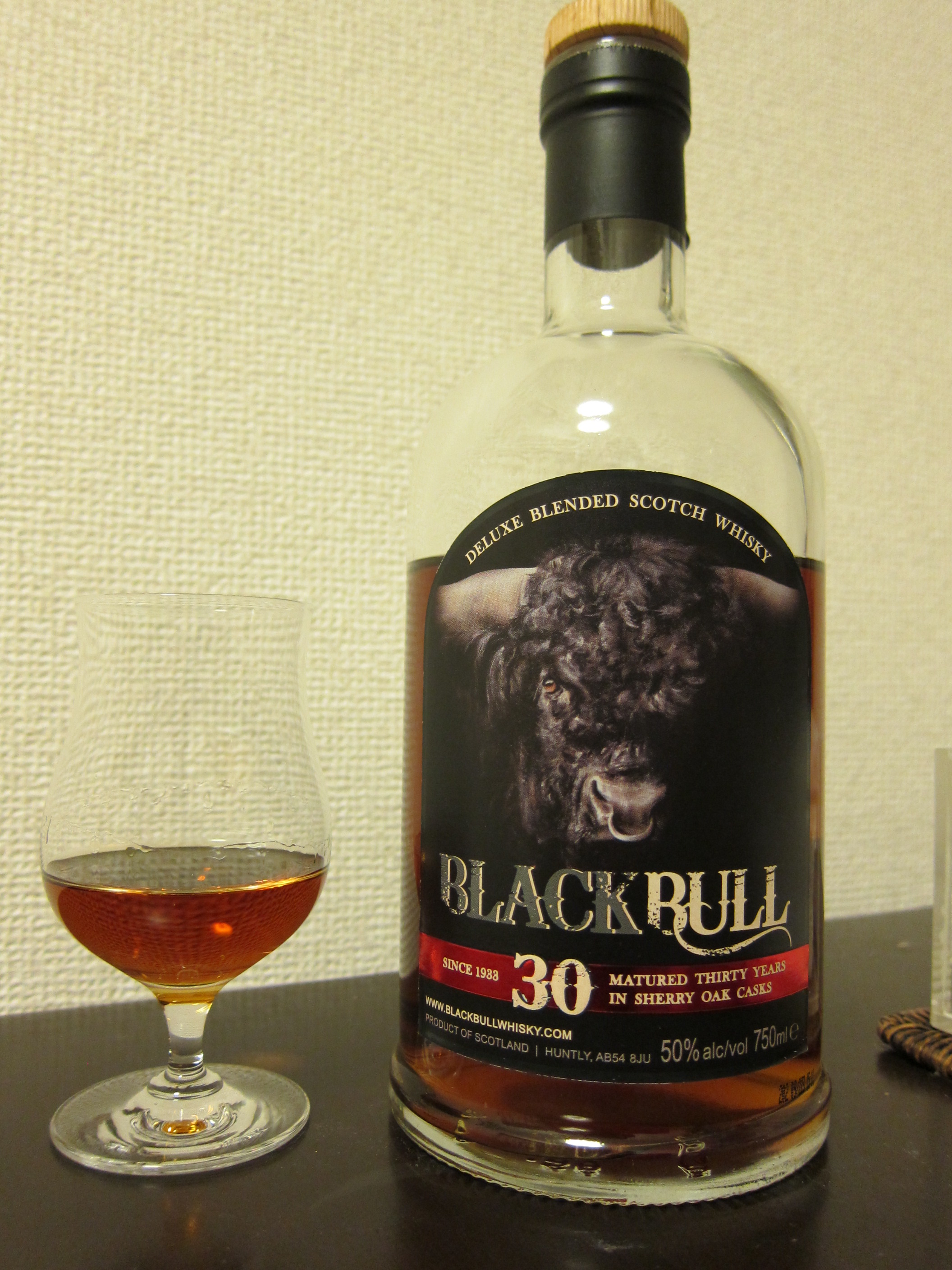 ブラックブル３０年 BLACKBULL-